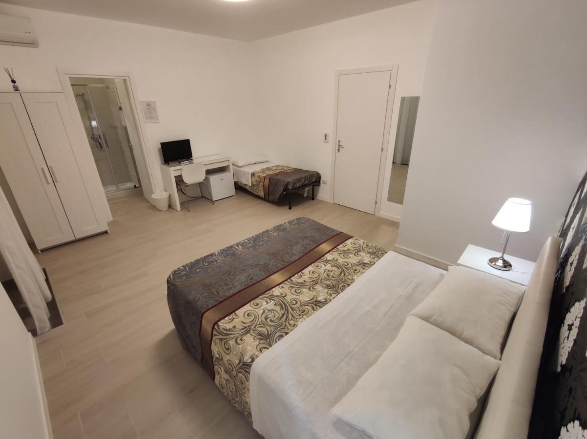 Sami Luxury Rooms 3 8 0 7 9 4 9 2 5 3 سيراكوزا المظهر الخارجي الصورة