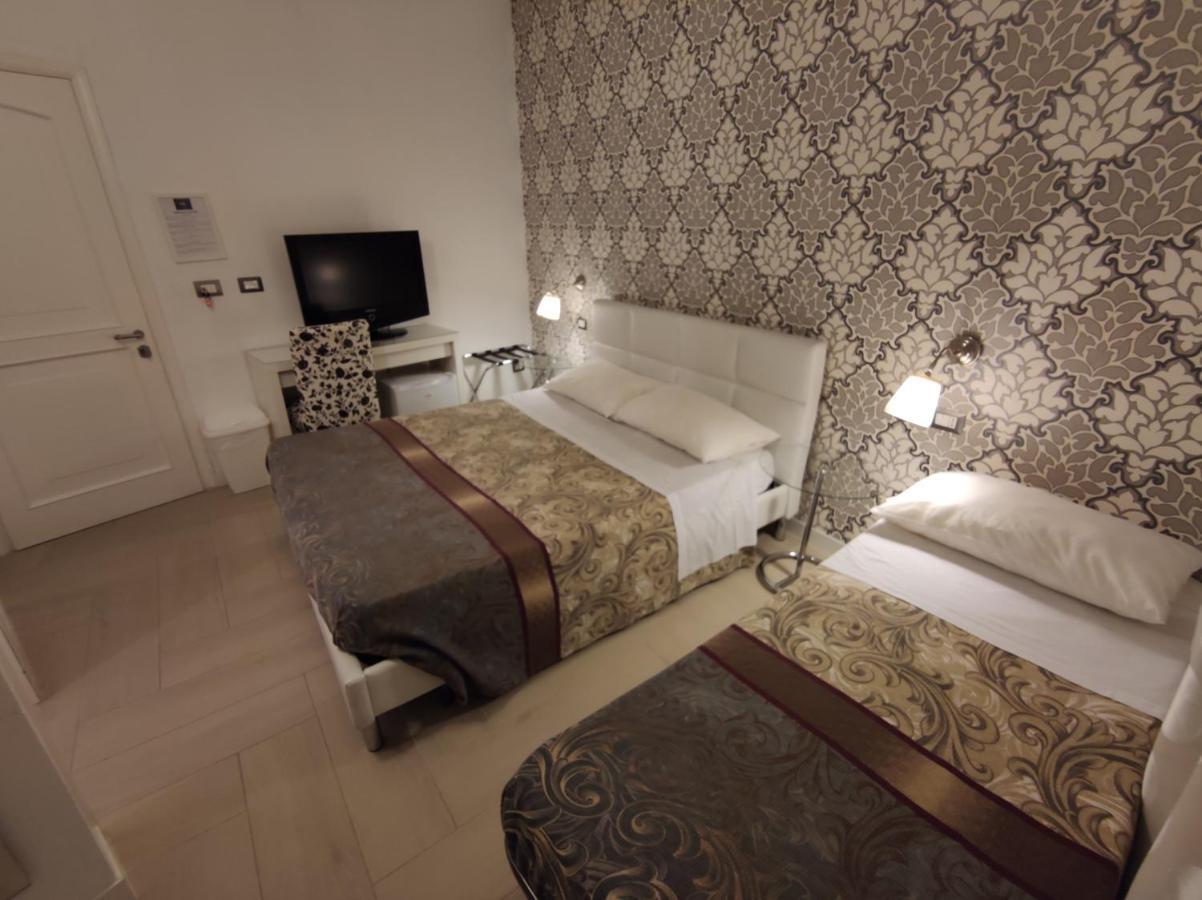 Sami Luxury Rooms 3 8 0 7 9 4 9 2 5 3 سيراكوزا المظهر الخارجي الصورة