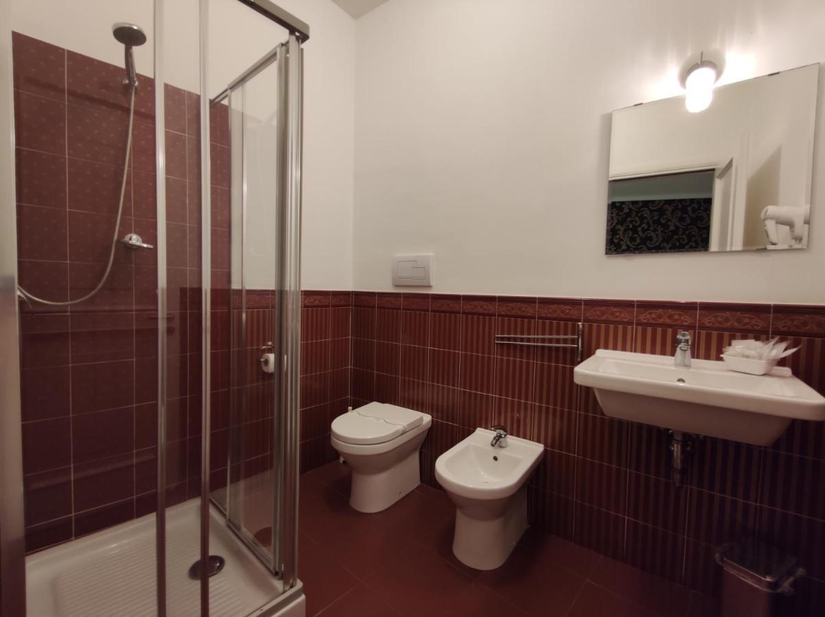 Sami Luxury Rooms 3 8 0 7 9 4 9 2 5 3 سيراكوزا المظهر الخارجي الصورة