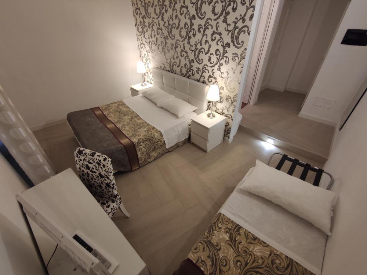 Sami Luxury Rooms 3 8 0 7 9 4 9 2 5 3 سيراكوزا المظهر الخارجي الصورة