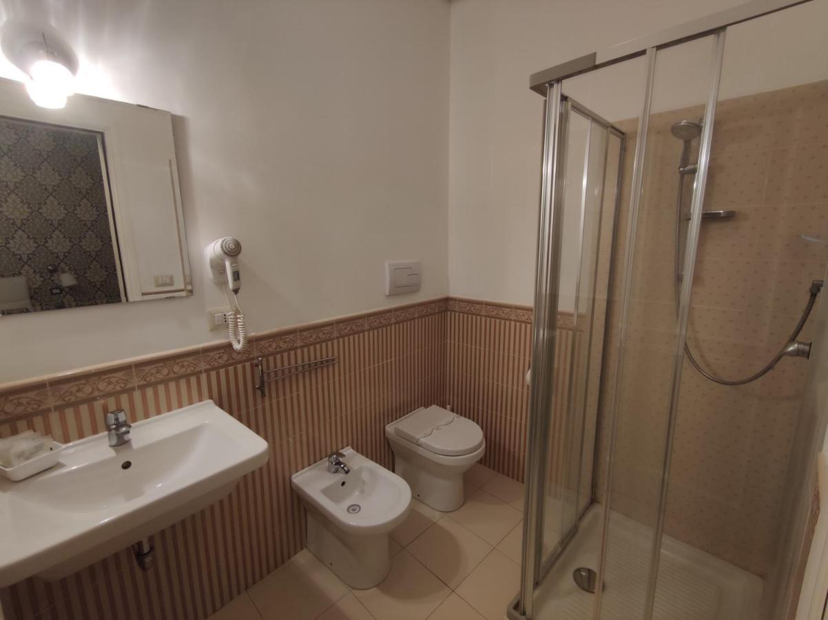 Sami Luxury Rooms 3 8 0 7 9 4 9 2 5 3 سيراكوزا المظهر الخارجي الصورة