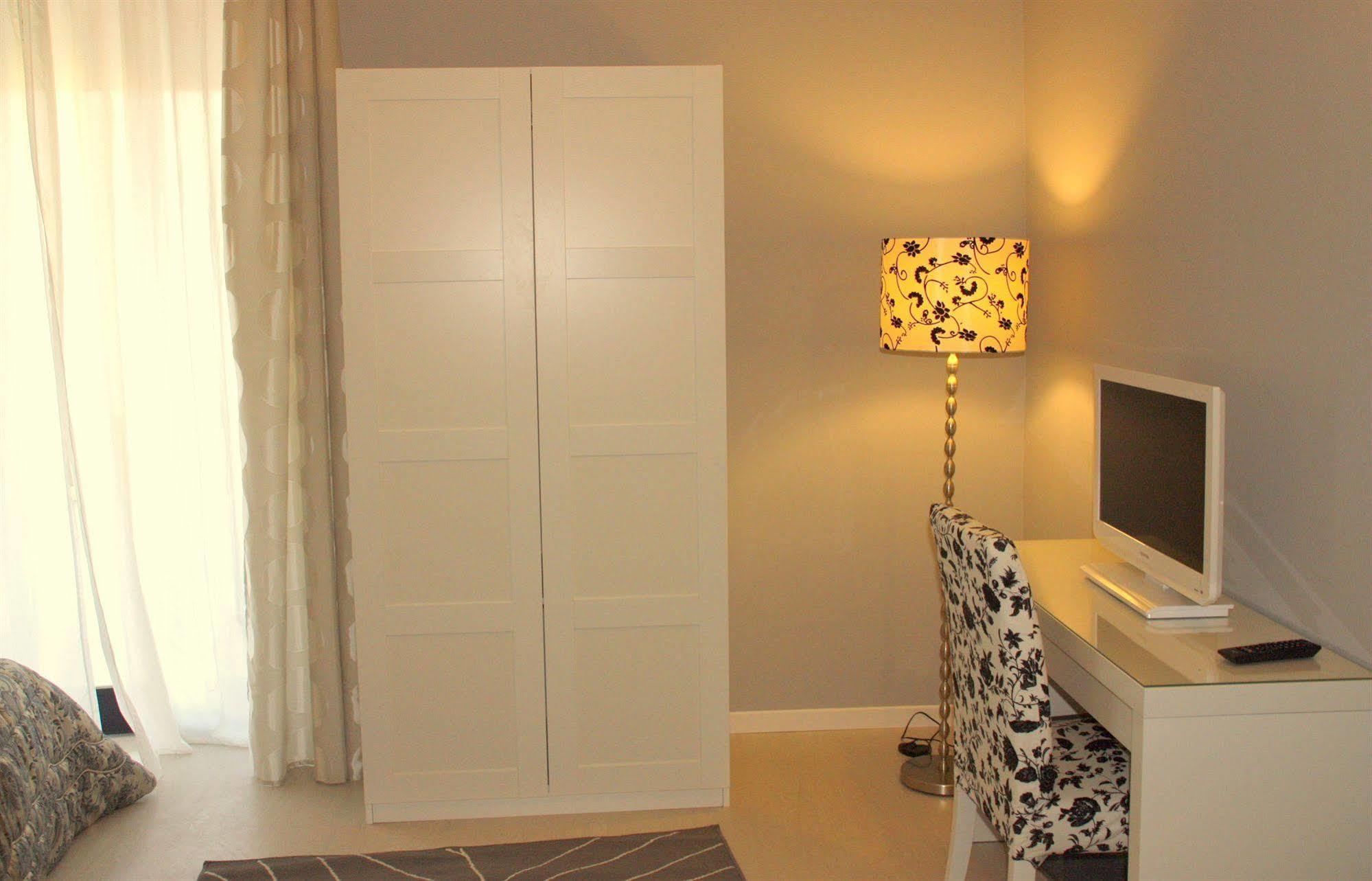 Sami Luxury Rooms 3 8 0 7 9 4 9 2 5 3 سيراكوزا المظهر الخارجي الصورة